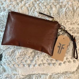 💥SOLD💥 FRYE wristlet